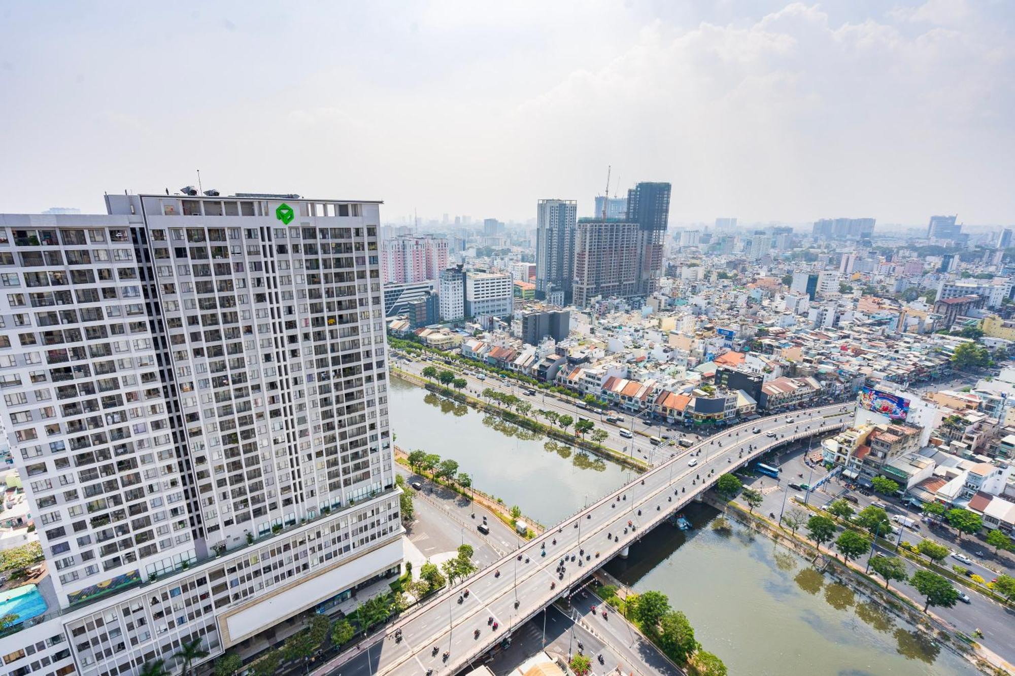 Otis Millennium Saigon Balcony Apartment Ho Chi Minh City Exterior photo