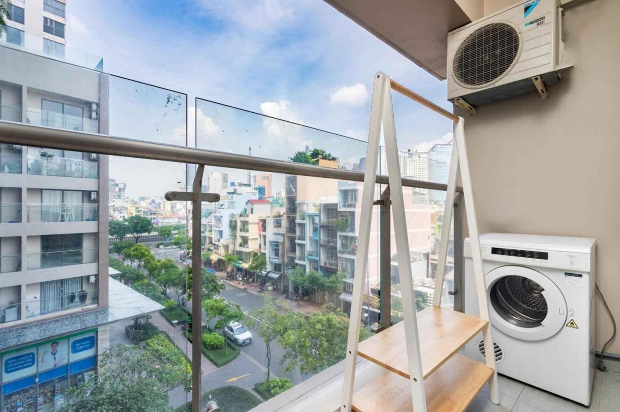 Otis Millennium Saigon Balcony Apartment Ho Chi Minh City Exterior photo